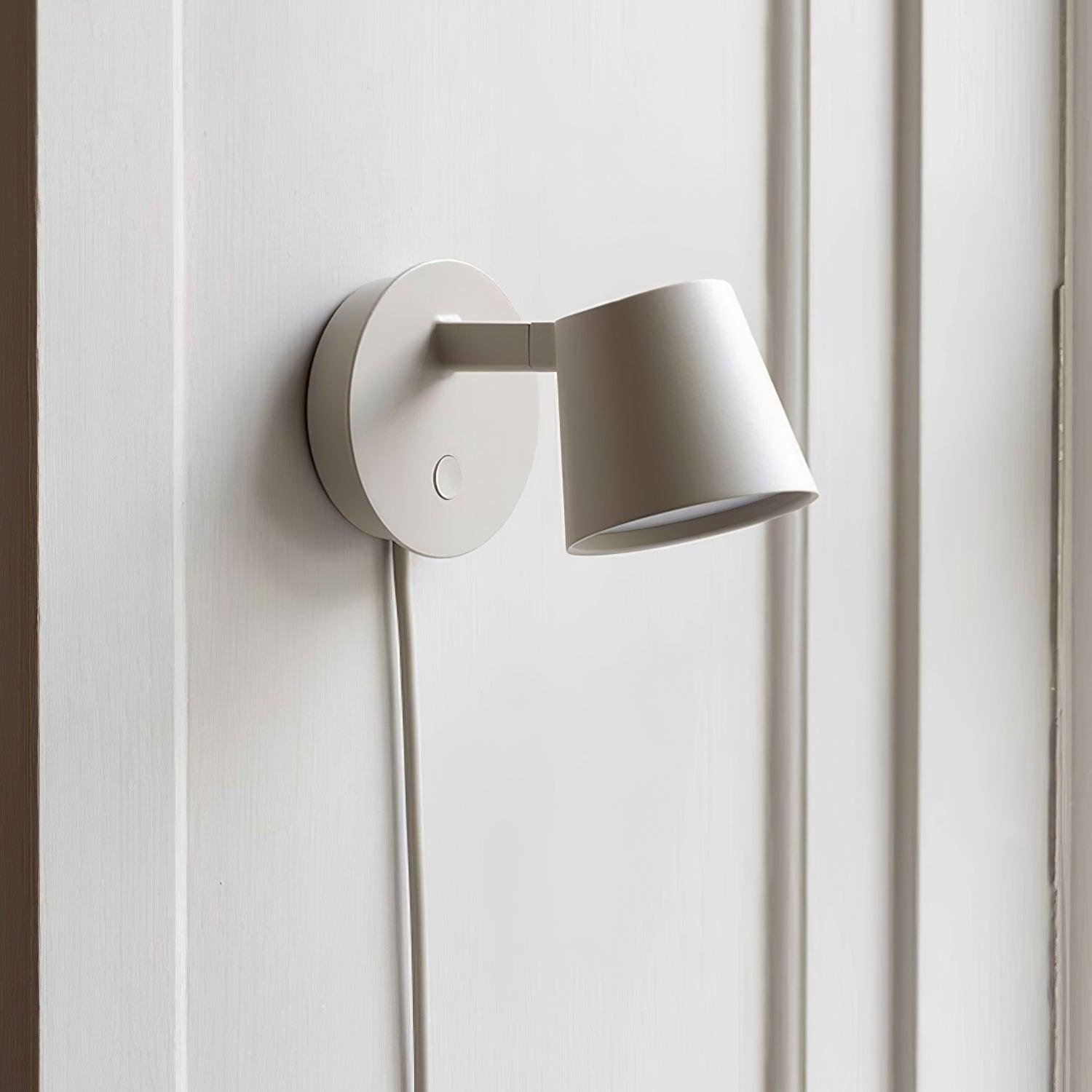 tip-plug-in-wall-lamp-anzaz-Red & Warm Light-9
