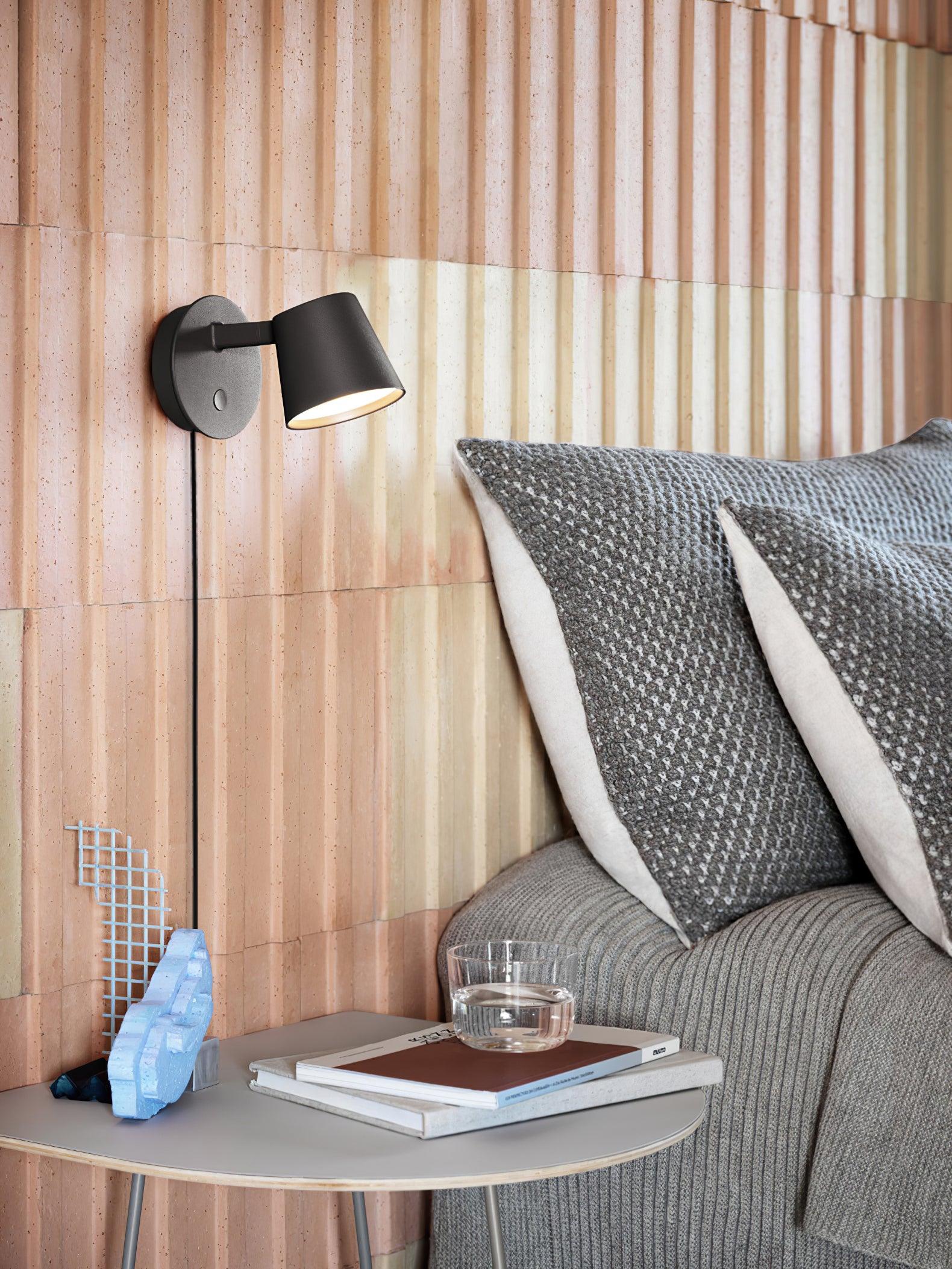 tip-plug-in-wall-lamp-anzaz--13