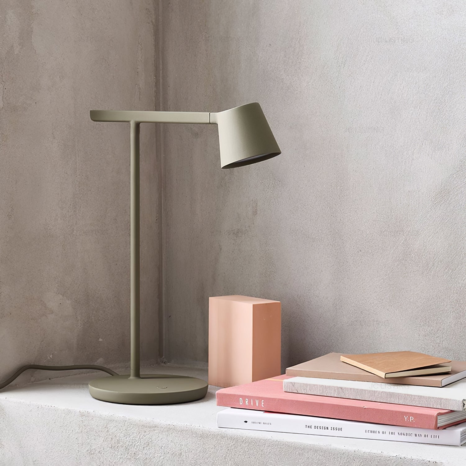 tip-table-lamp-anzaz--70