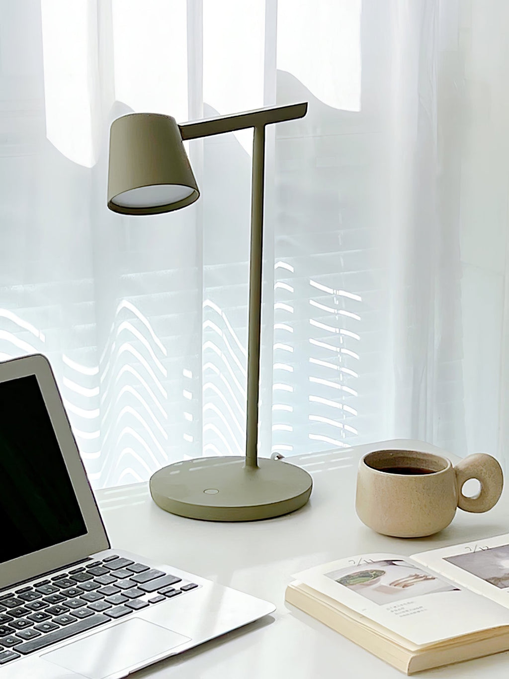 tip-table-lamp-anzaz--82