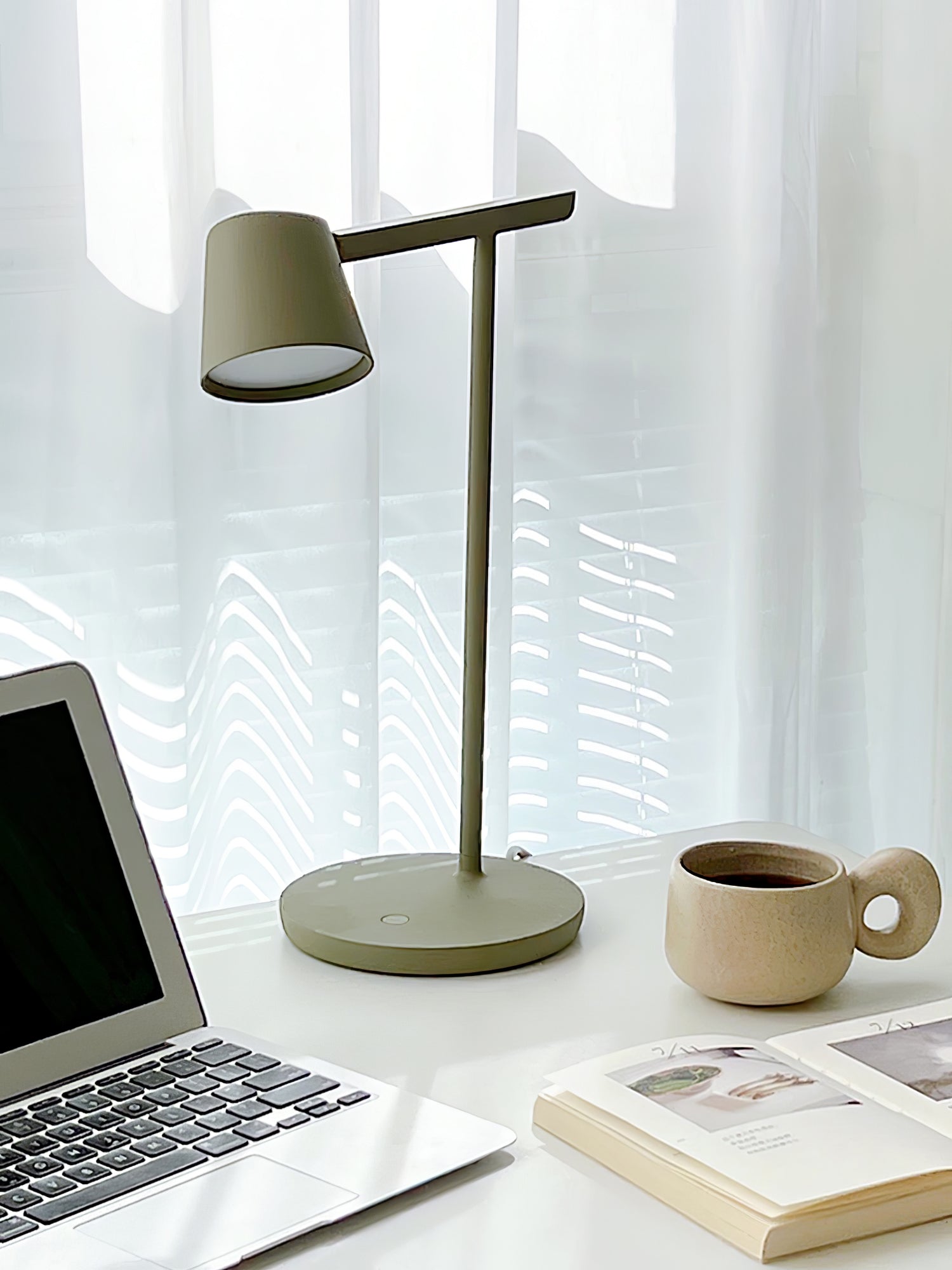 tip-table-lamp-anzaz--82