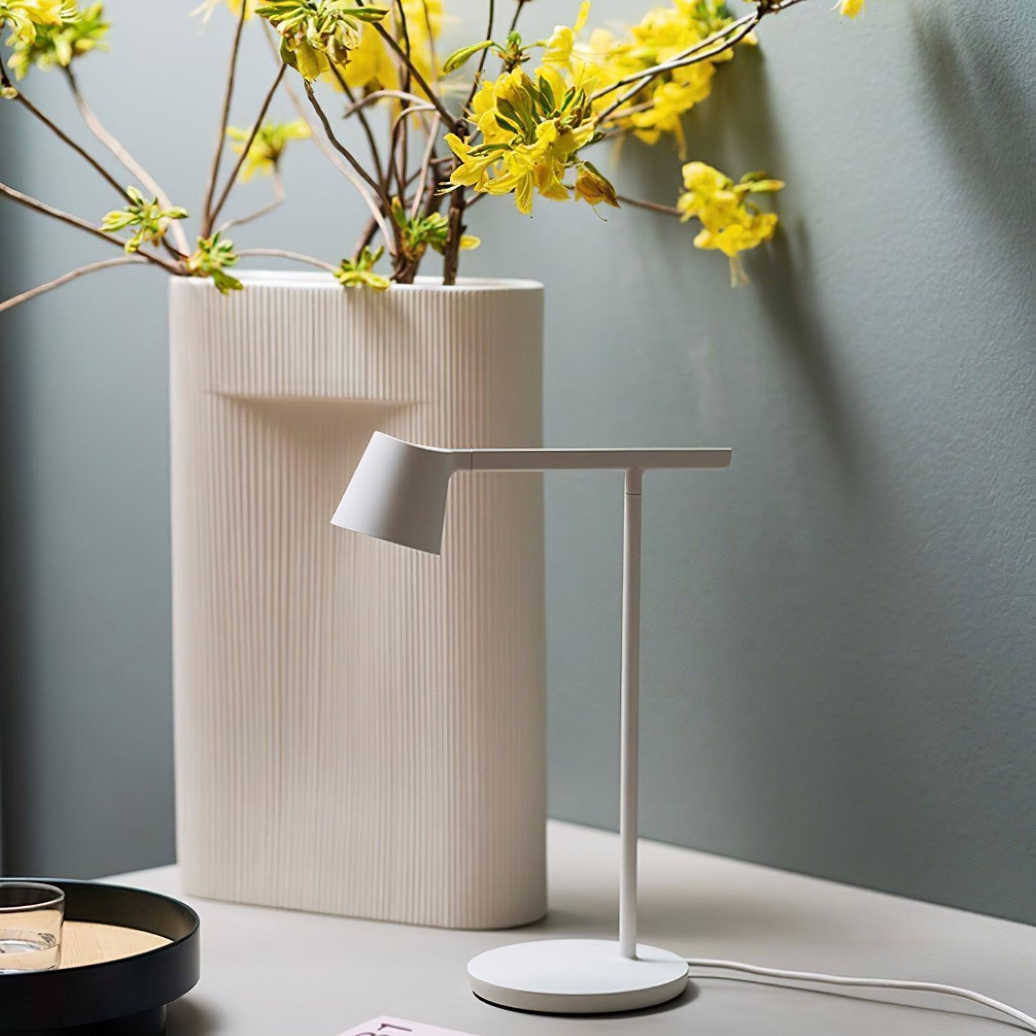 tip-table-lamp-anzaz-White-21