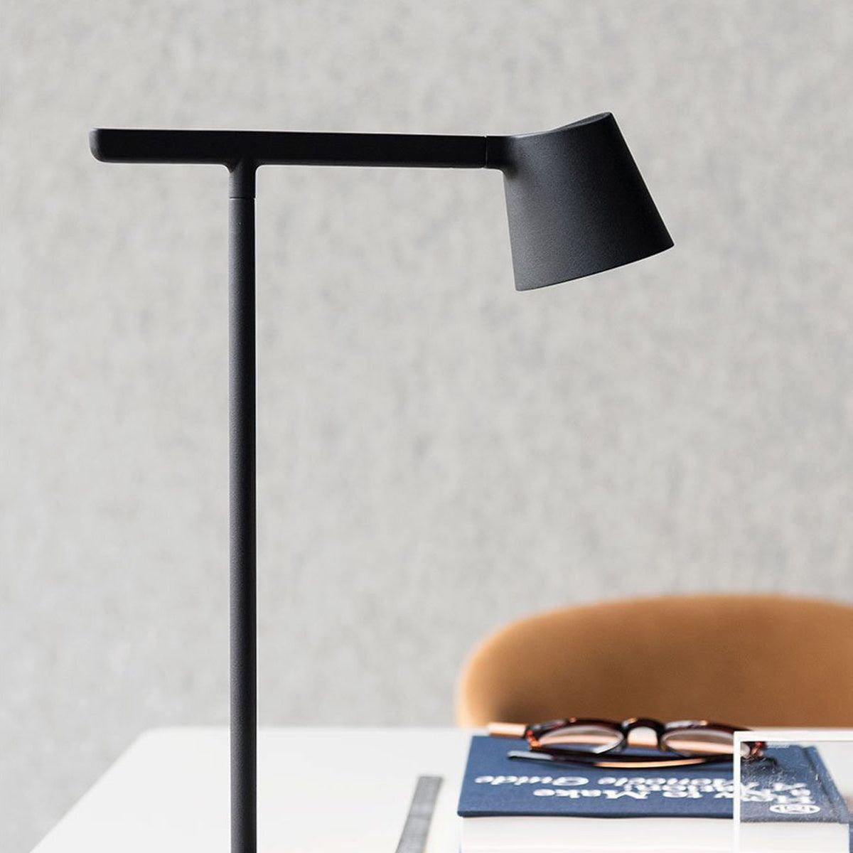 tip-table-lamp-anzaz-Red-29