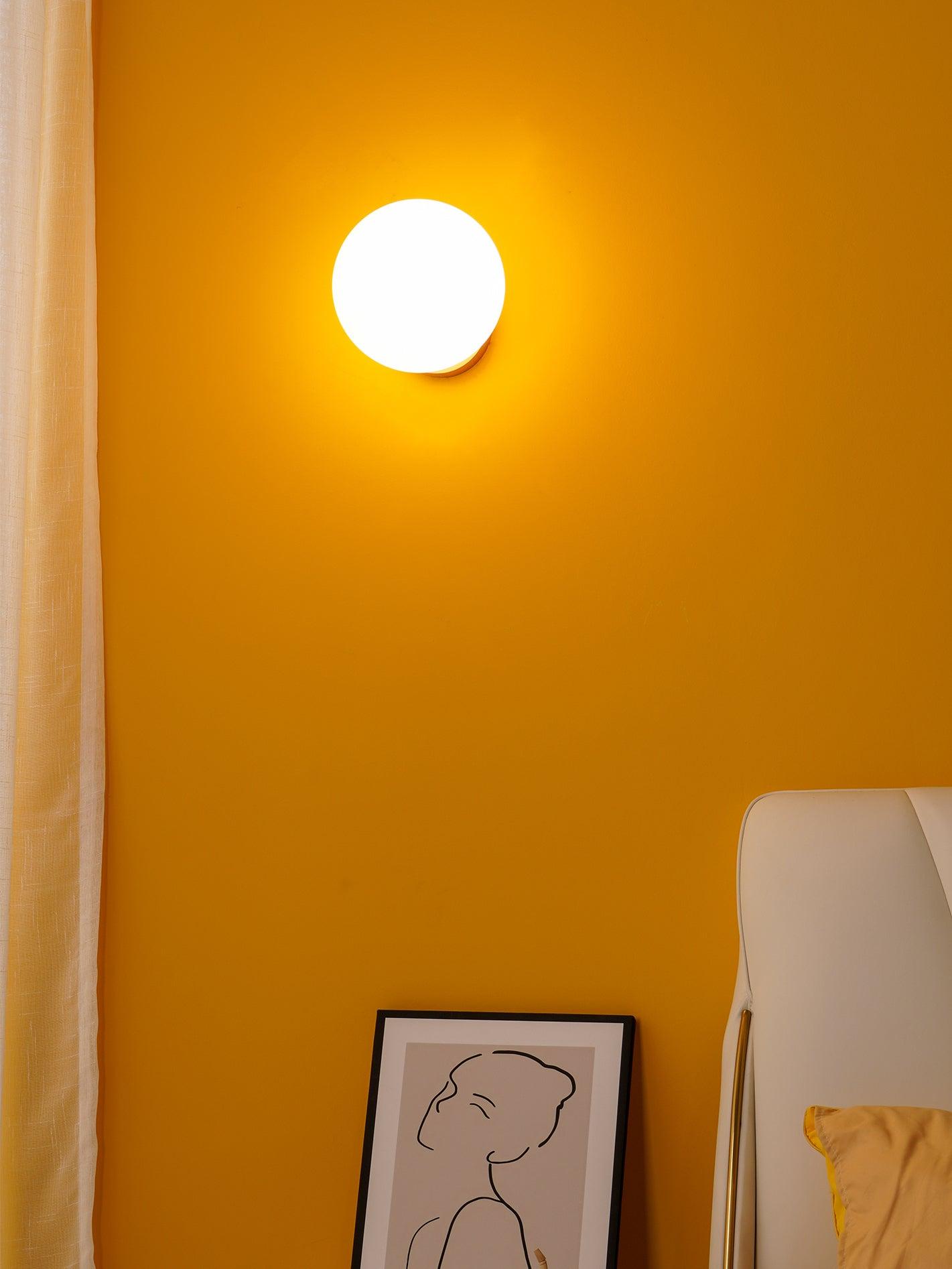 tip-of-the-tongue-wall-lamp-anzaz--27
