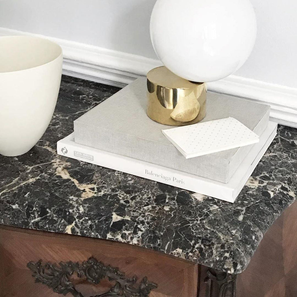 tip-of-the-tongue-table-lamp-anzaz--19