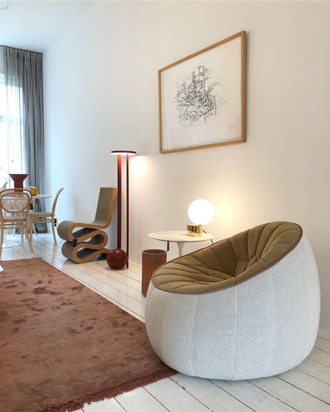 tip-of-the-tongue-table-lamp-anzaz--20