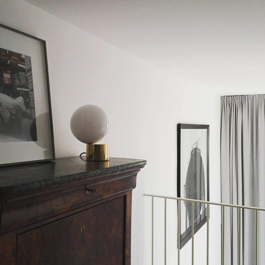 tip-of-the-tongue-table-lamp-anzaz--34
