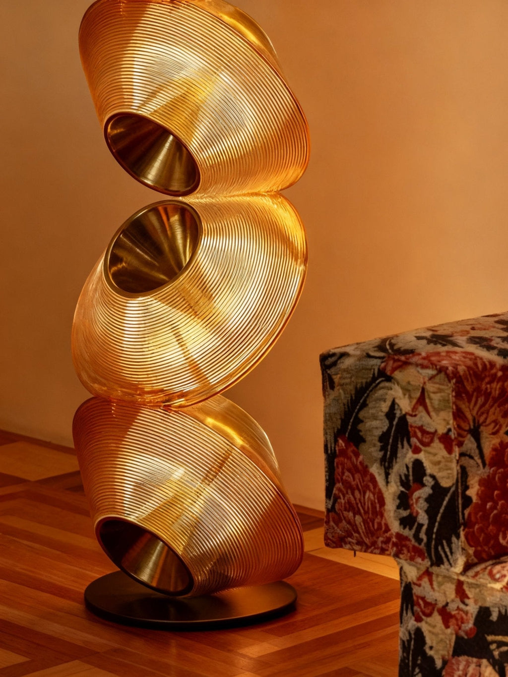 tol-floor-lamp-anzaz-Gold-4