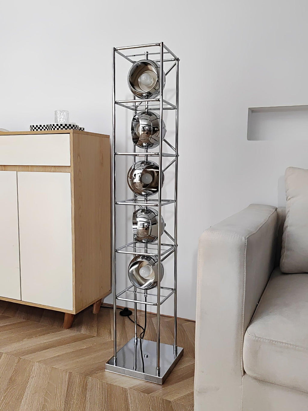 tower-of-spheres-floor-lamp-anzaz--5