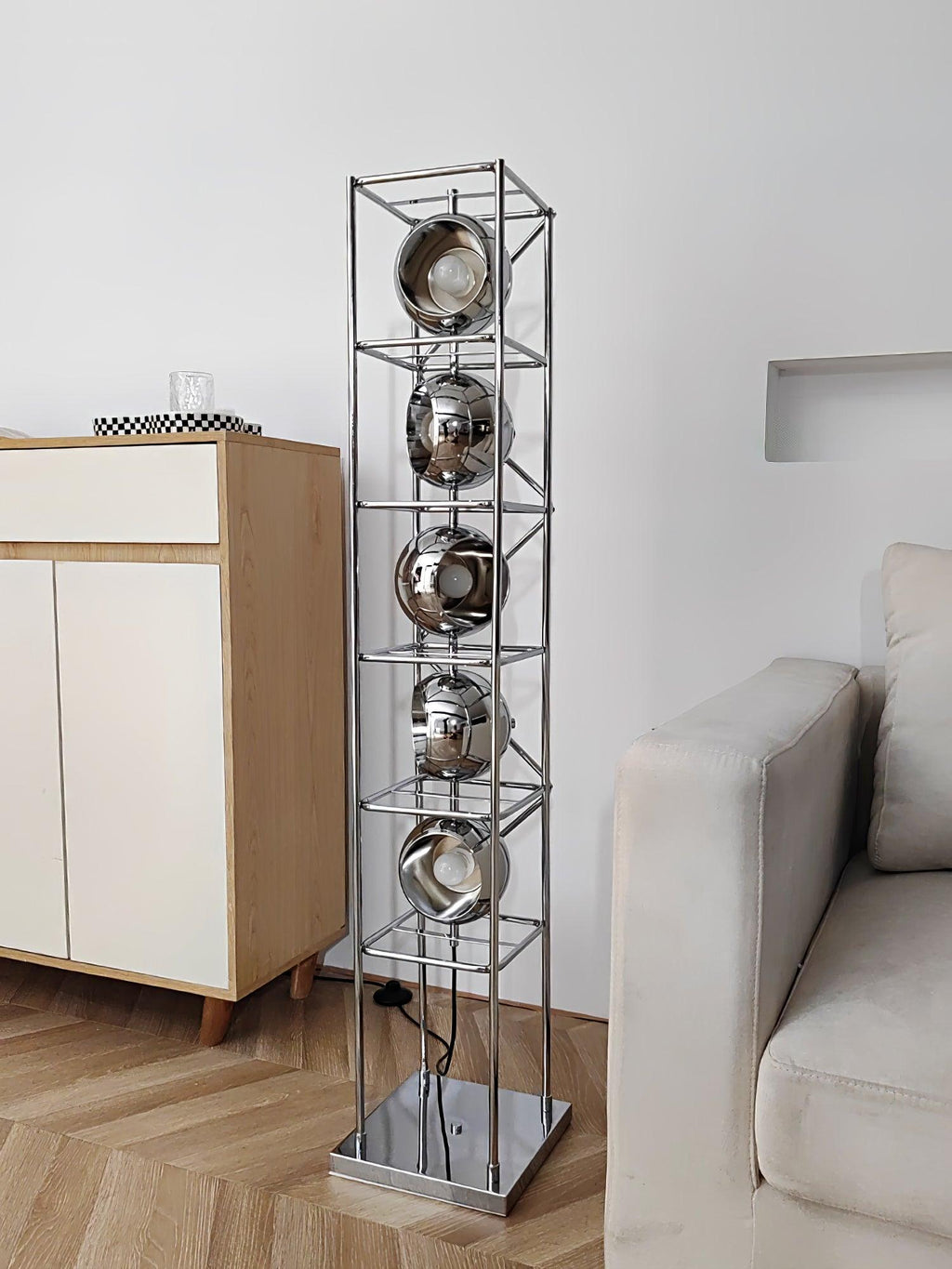 tower-of-spheres-floor-lamp-anzaz--6