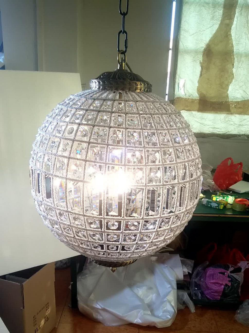 traditional-gold-globe-chandelier-anzaz--25