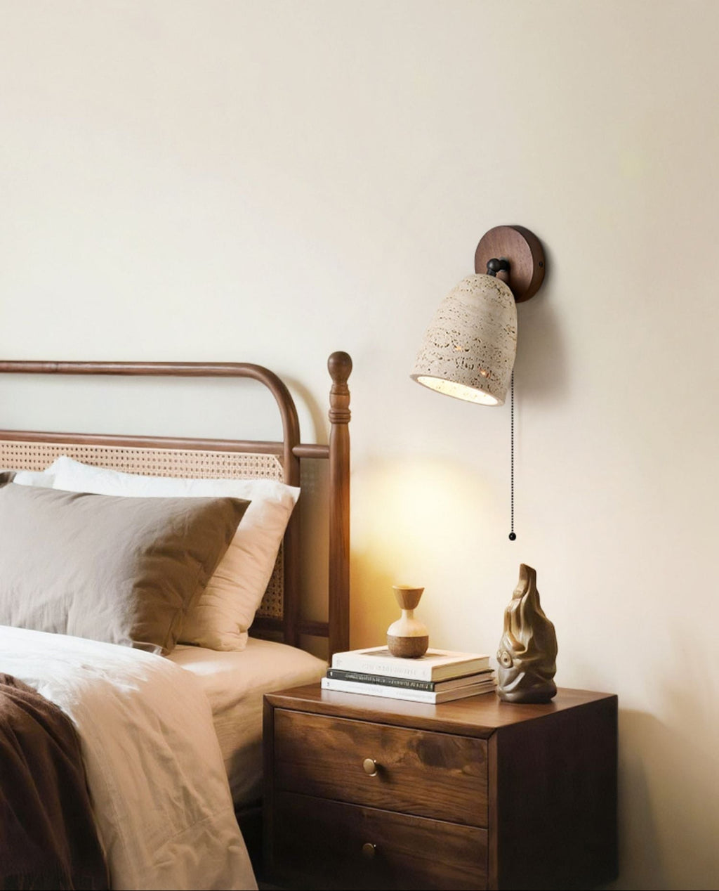 travertine-pivoting-sconce-anzaz--5