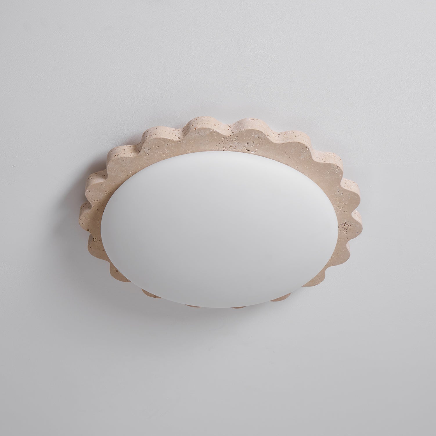 travertine-scallop-edge-ceiling-light-anzaz--22