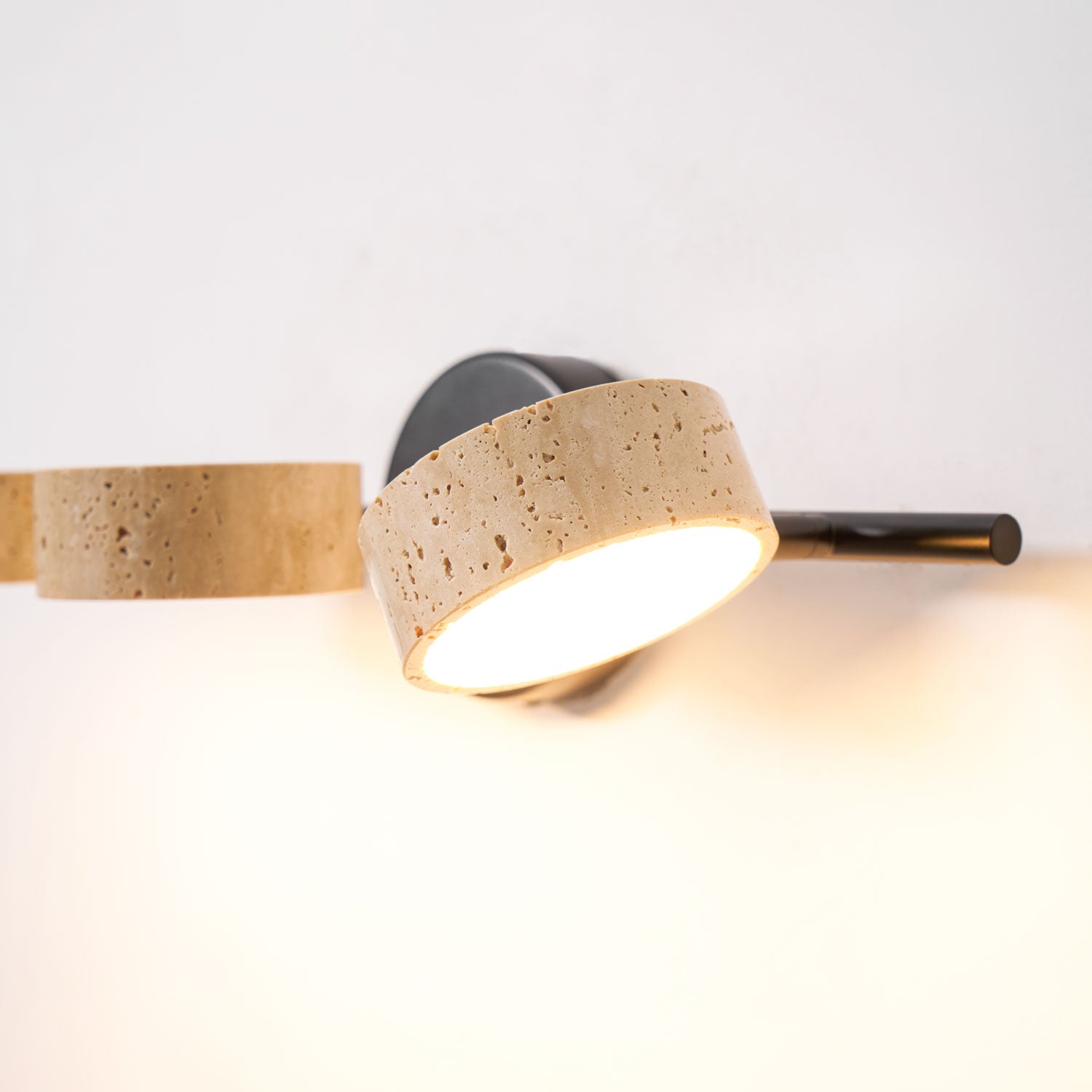 traviso-beam-vanity-light-anzaz--18