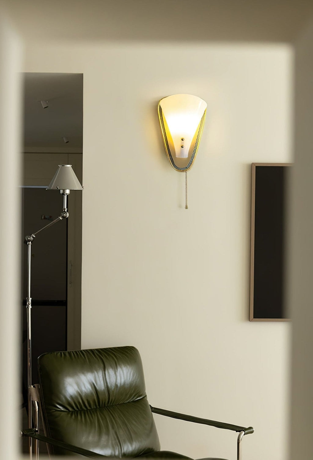 triangular-wall-lamp-anzaz--10
