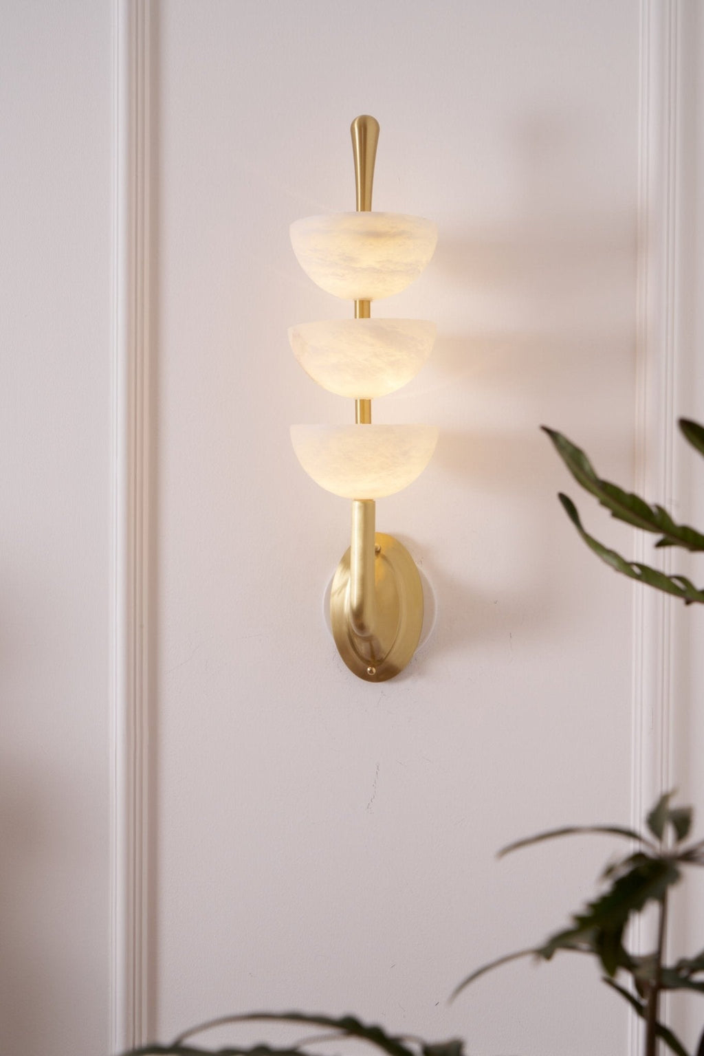 triple-alabaster-wall-sconce-anzaz--16