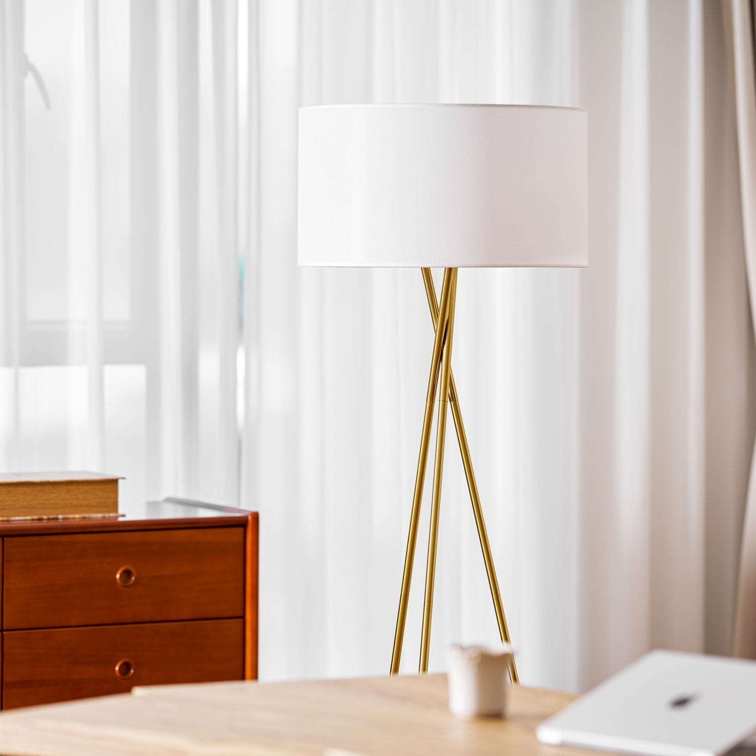 tripod-grace-floor-lamp-anzaz--33