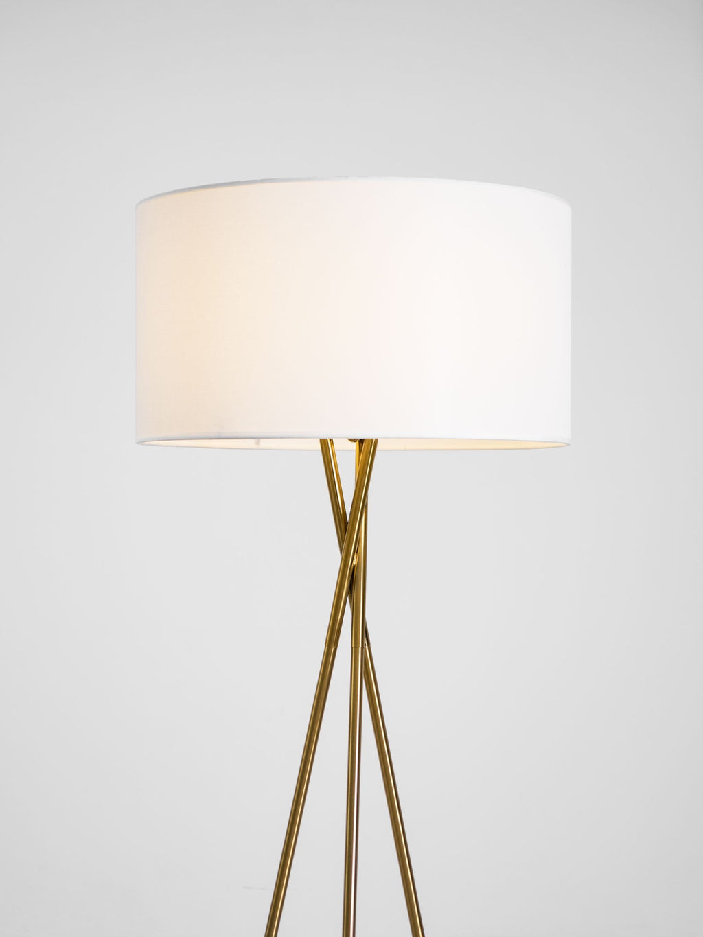 tripod-grace-floor-lamp-anzaz--26