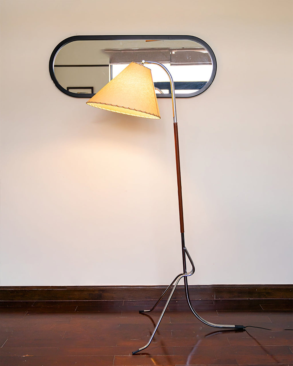 tripod-arc-floor-lamp-anzaz--9