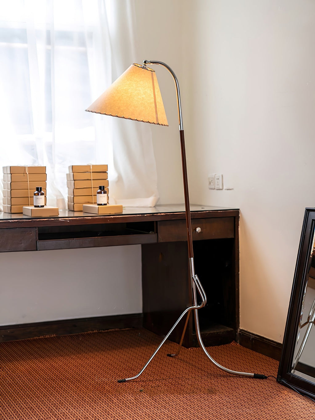 tripod-arc-floor-lamp-anzaz--5