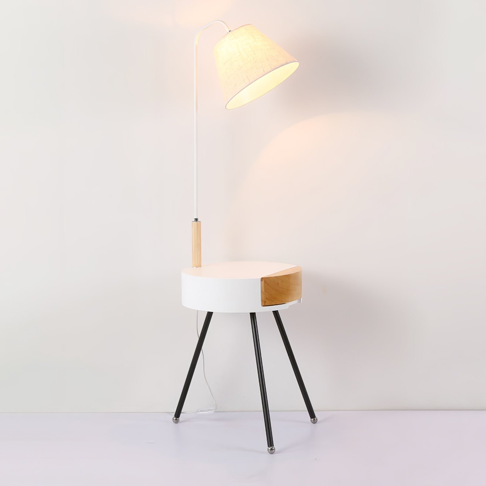 tripod-fabric-floor-lamp-anzaz--35