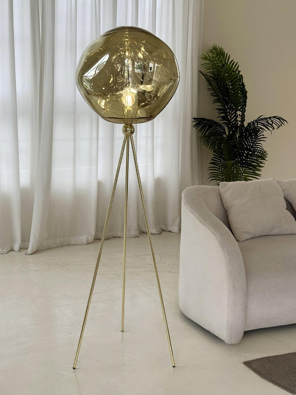 lava-tripod-rock-floor-lamp-anzaz--29