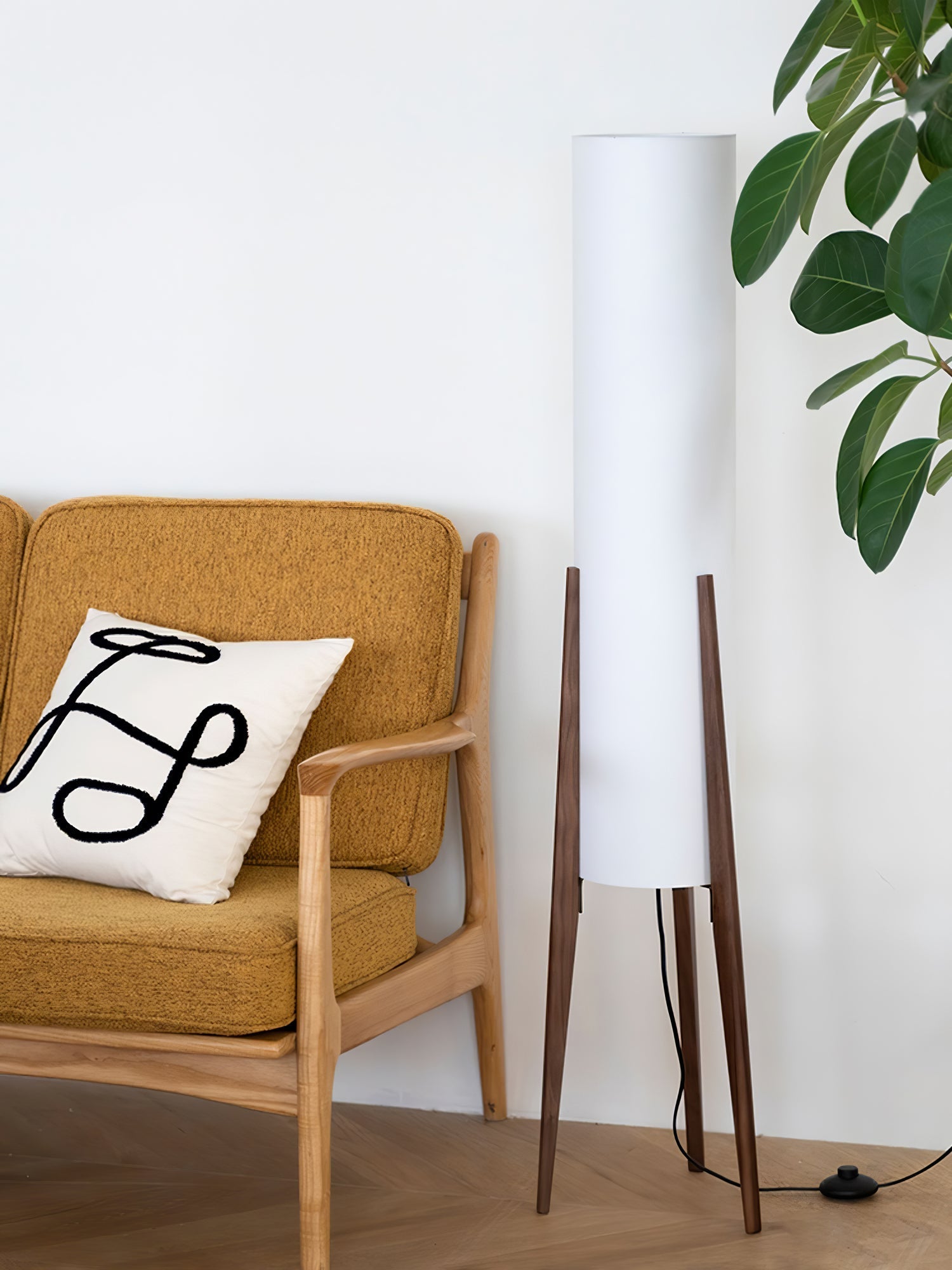 tripod-walnut-floor-lamp-anzaz--16