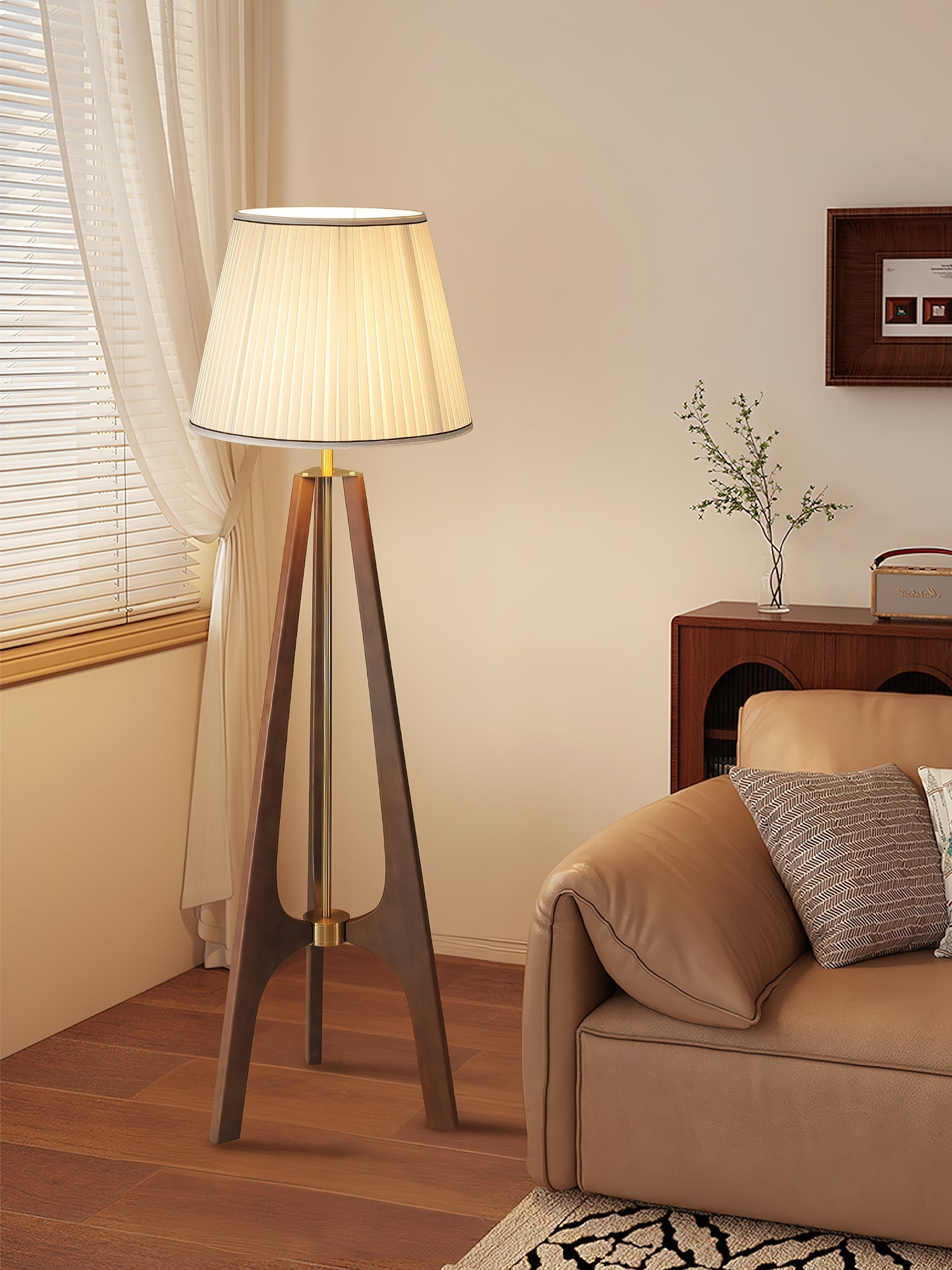 trivelle-tripod-floor-lamp-anzaz--10