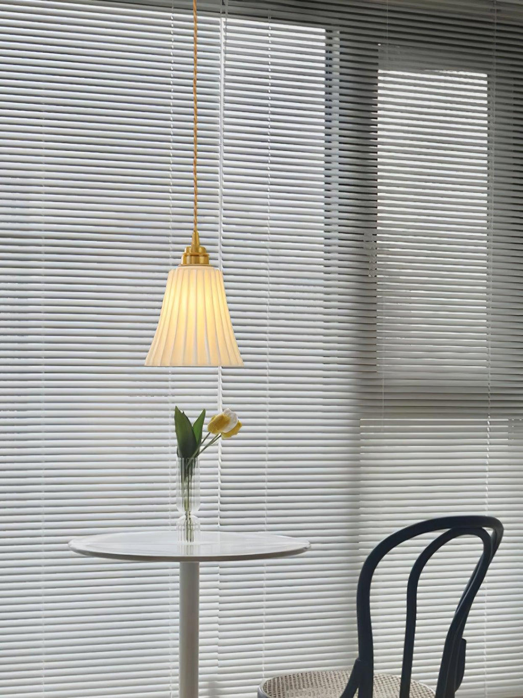 trumpet-ceramic-pendant-light-anzaz--8
