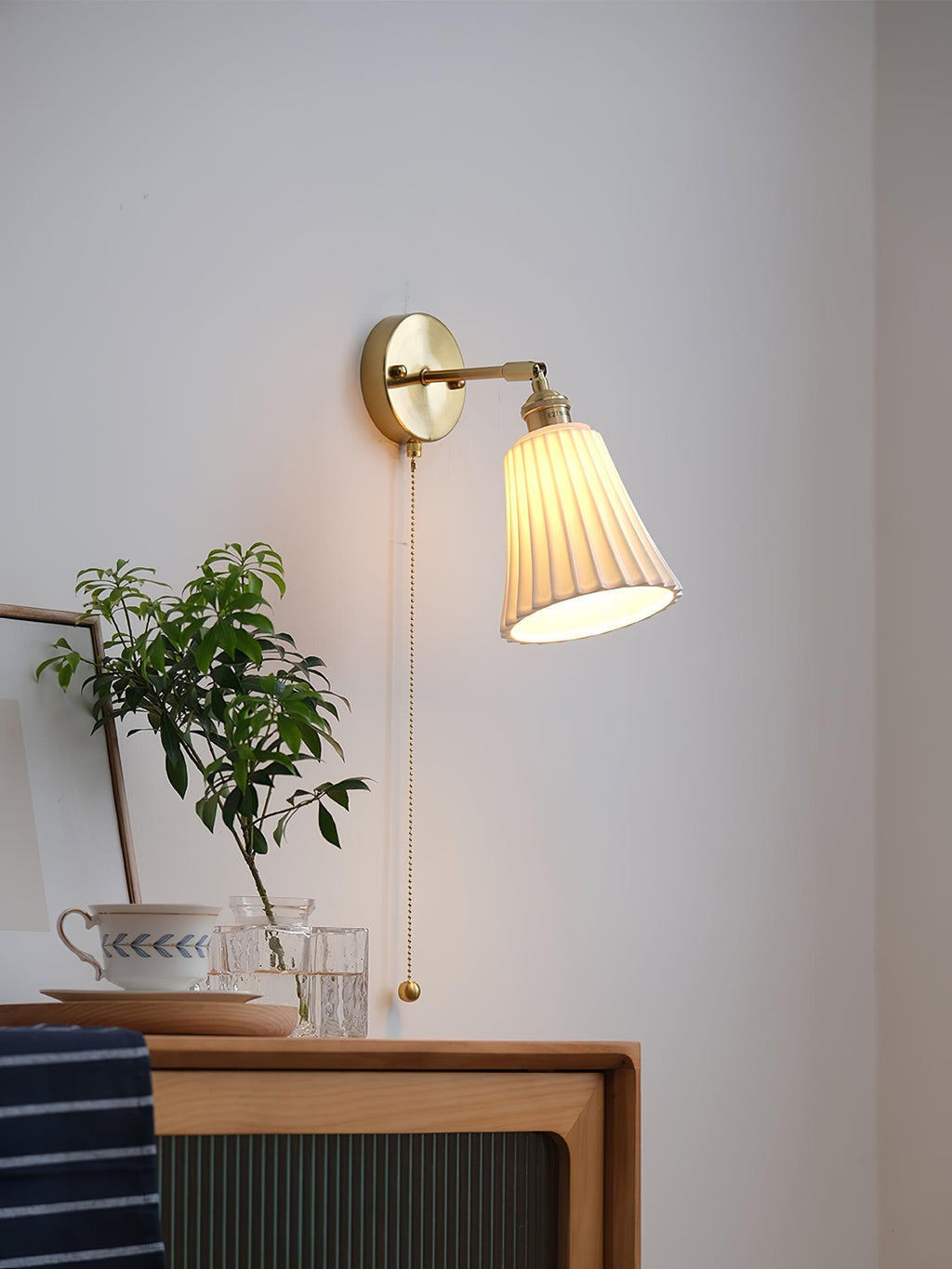 trumpet-ceramic-wall-light-anzaz--4