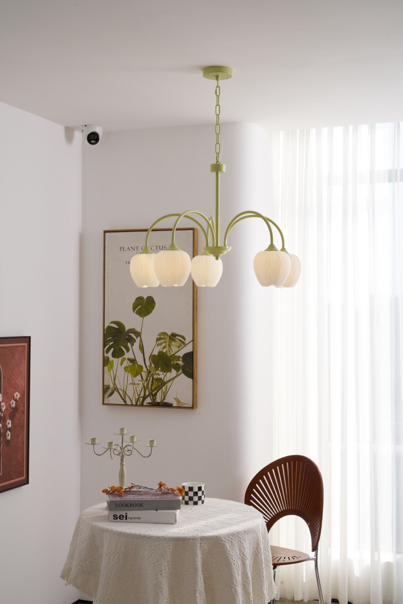tulip-matcha-chandelier-anzaz--65