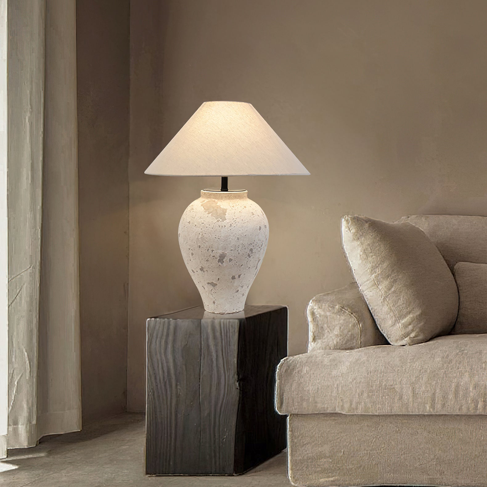 tuscan-stone-table-lamp-anzaz-Beige-4