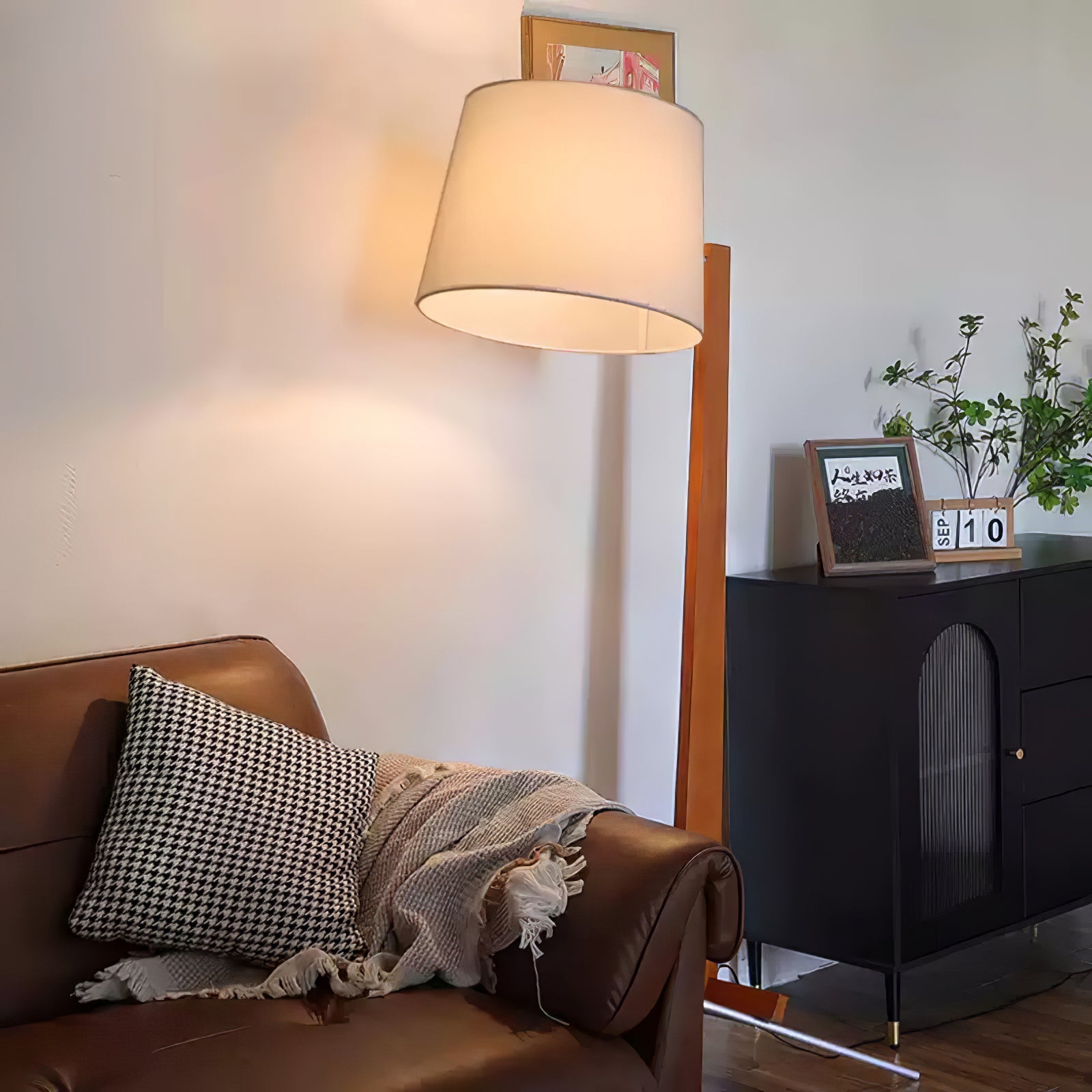 tusk-arc-floor-lamp-anzaz--6