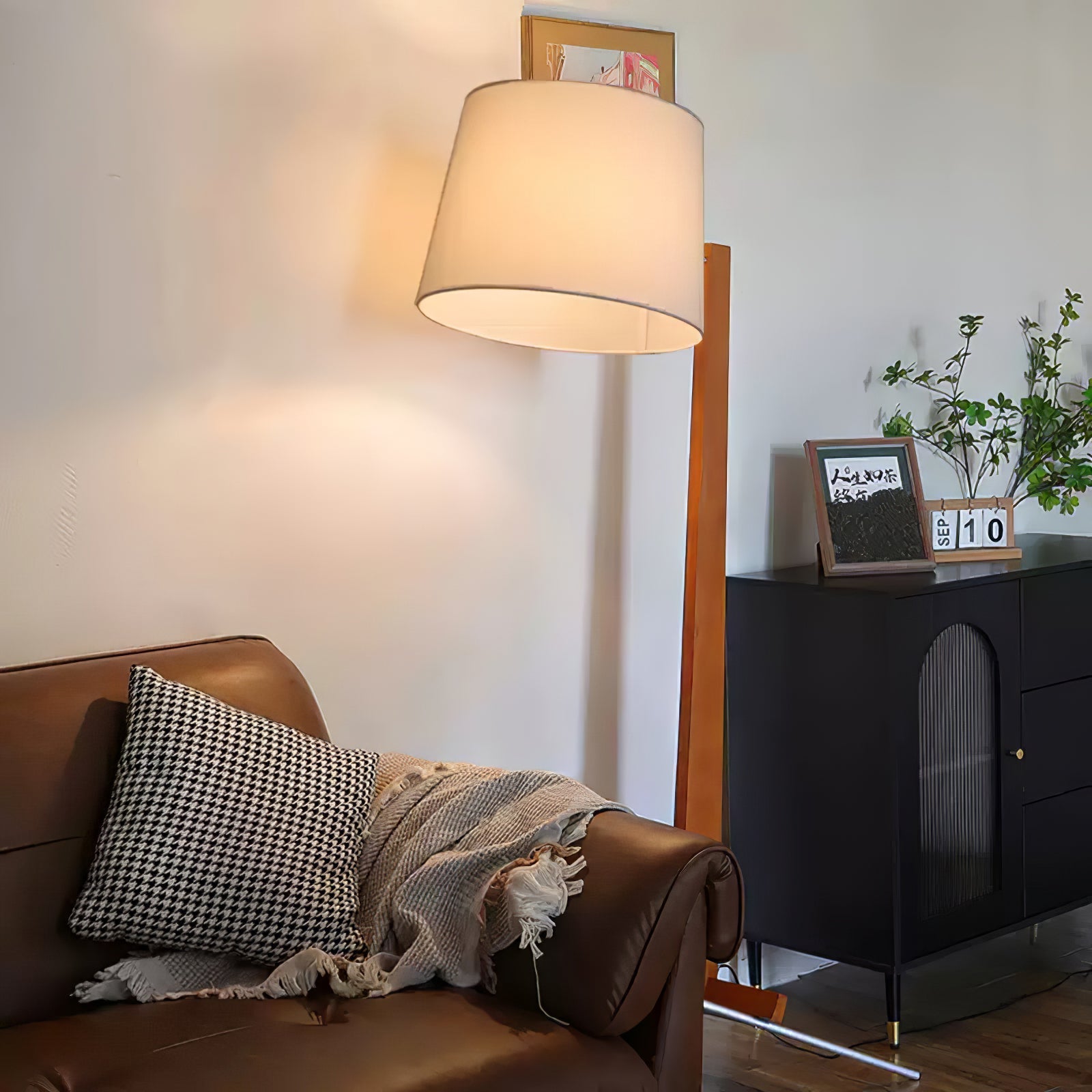 tusk-arc-floor-lamp-anzaz--8