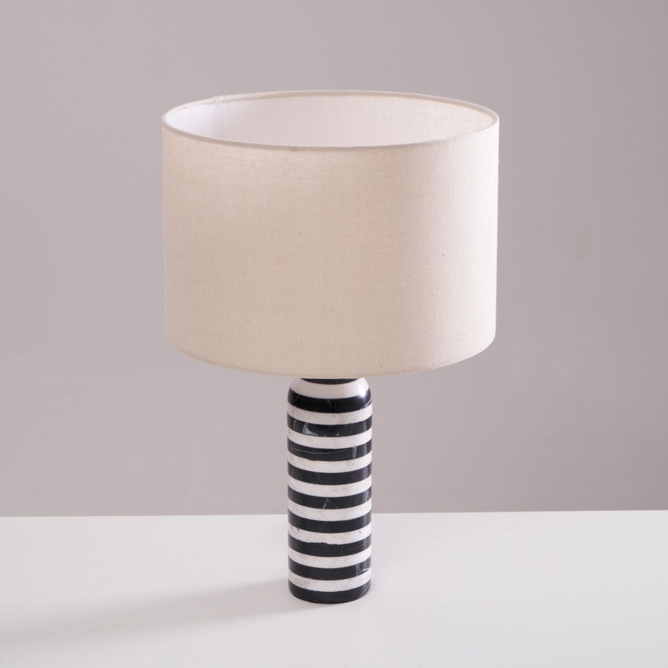 tuxedo-marble-table-lamp-anzaz--34
