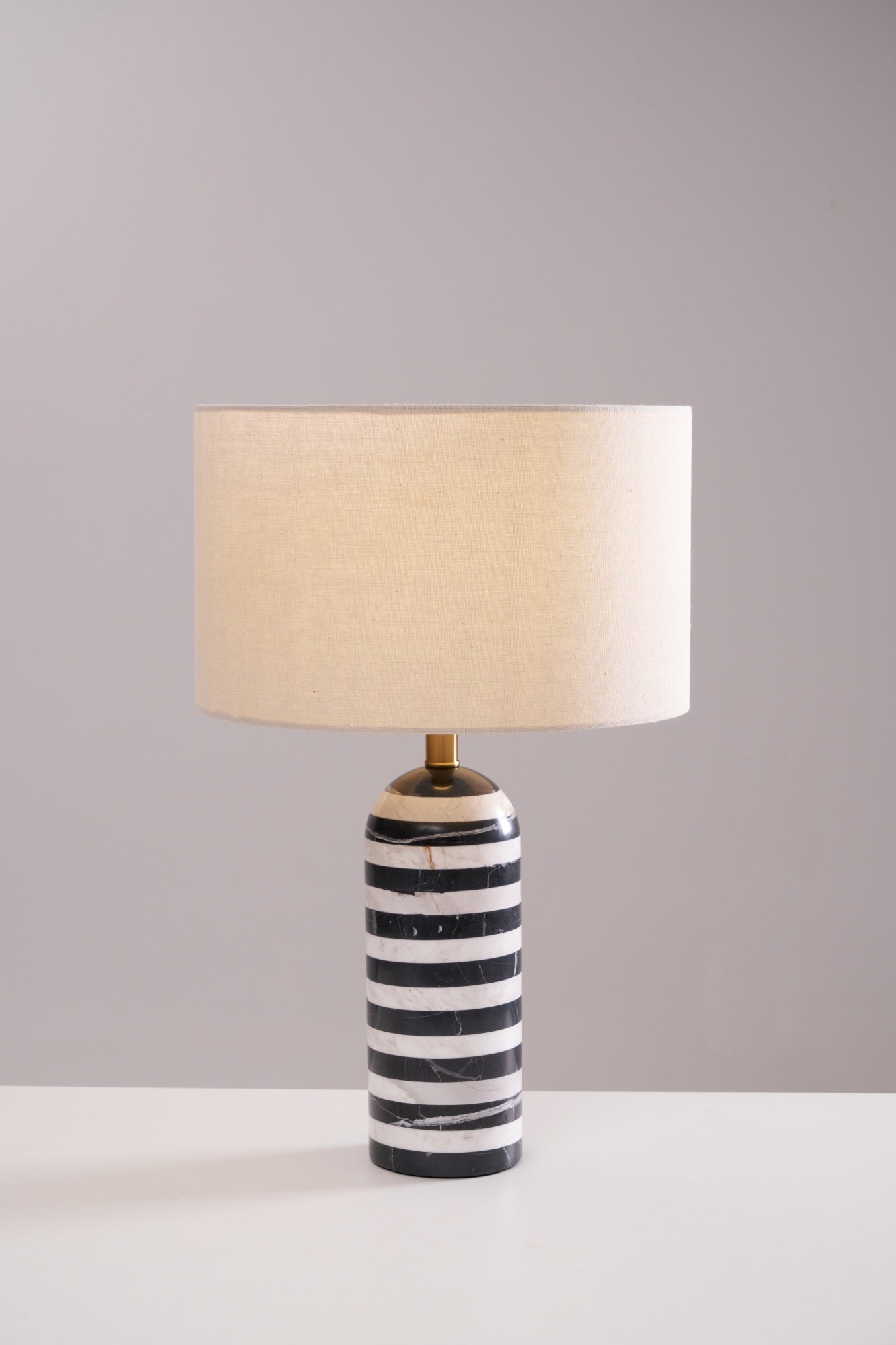 tuxedo-marble-table-lamp-anzaz--36