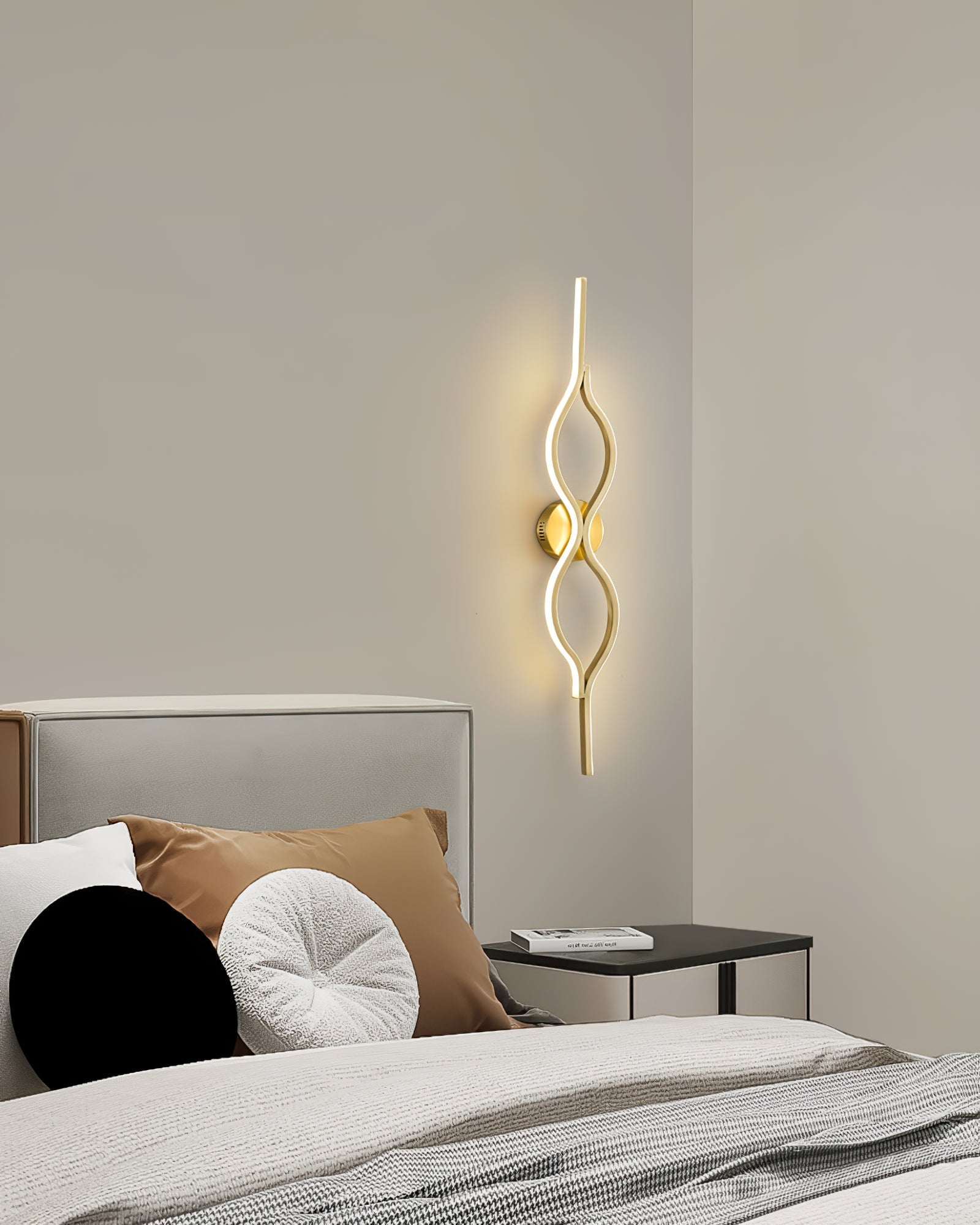 twist-brass-wall-light-anzaz--9