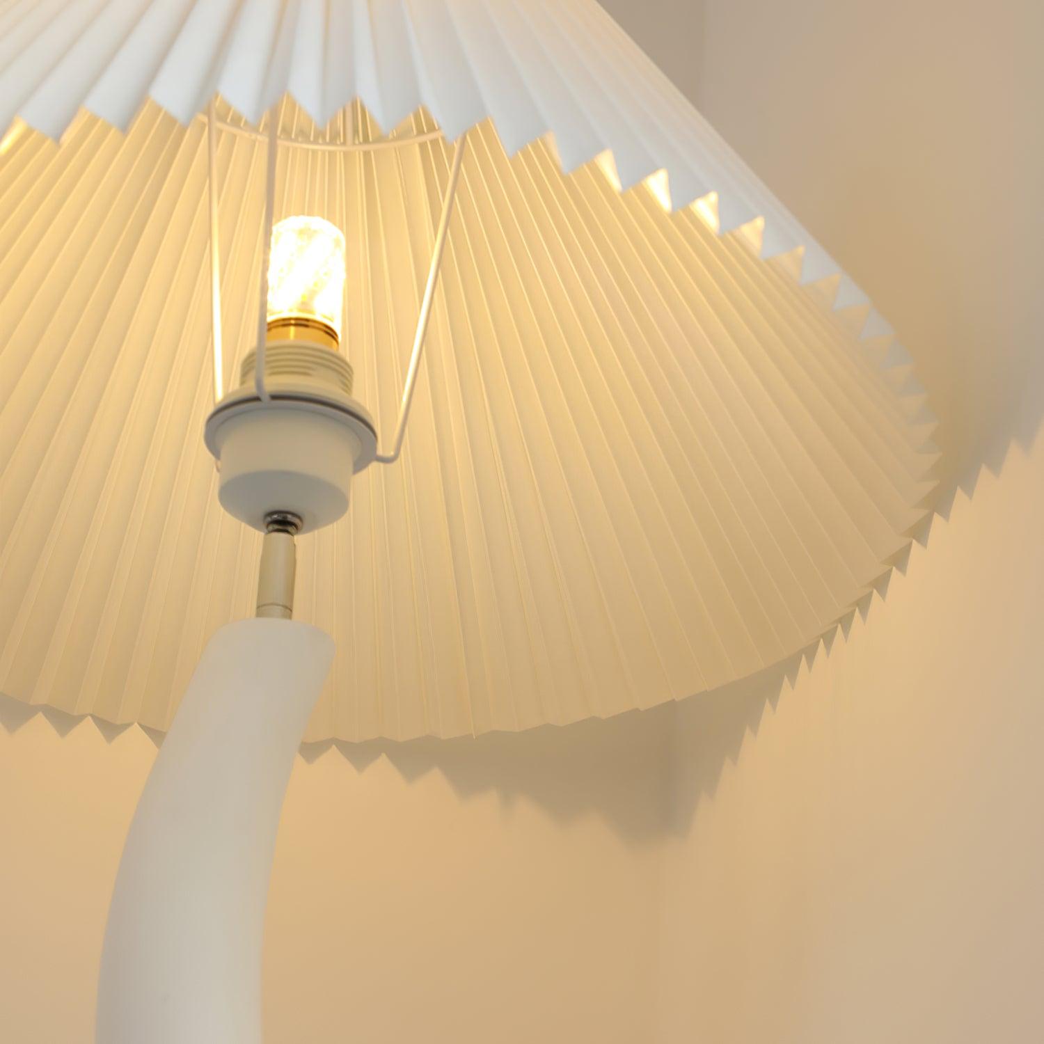 twisted-pleated-floor-lamp-anzaz--21