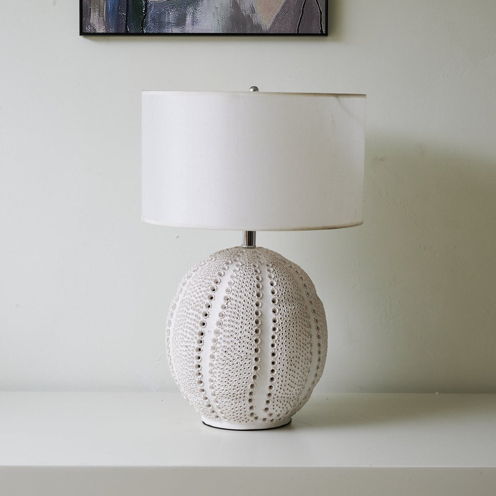 urchin-textured-ceramic-table-lamp-anzaz--12