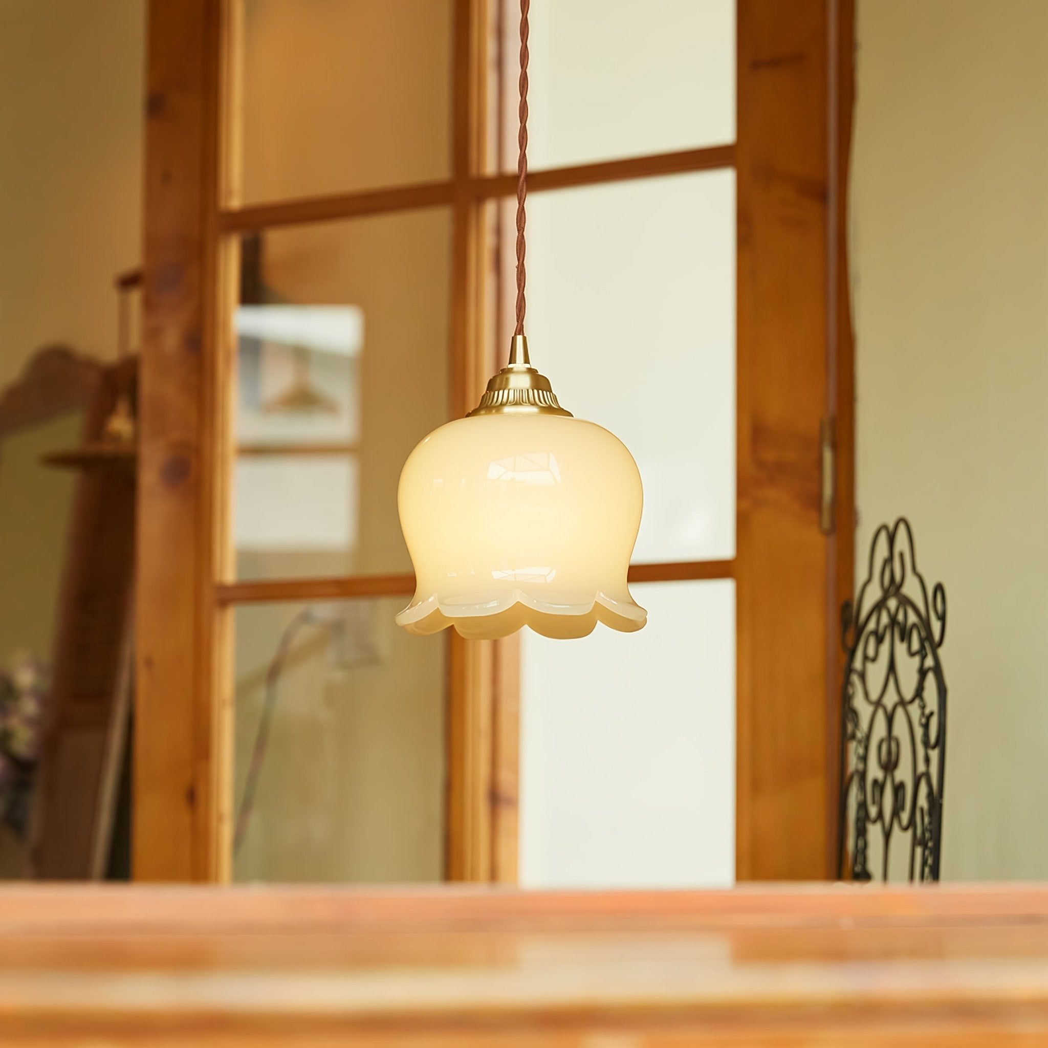 valley-flower-pendant-swag-lamp-anzaz-Brass & Beige-6