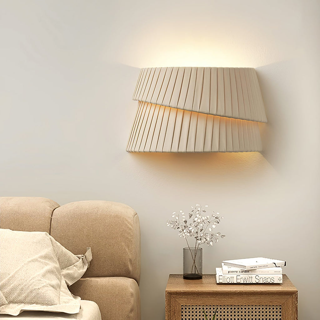 vela-twist-wall-lamp-anzaz--2