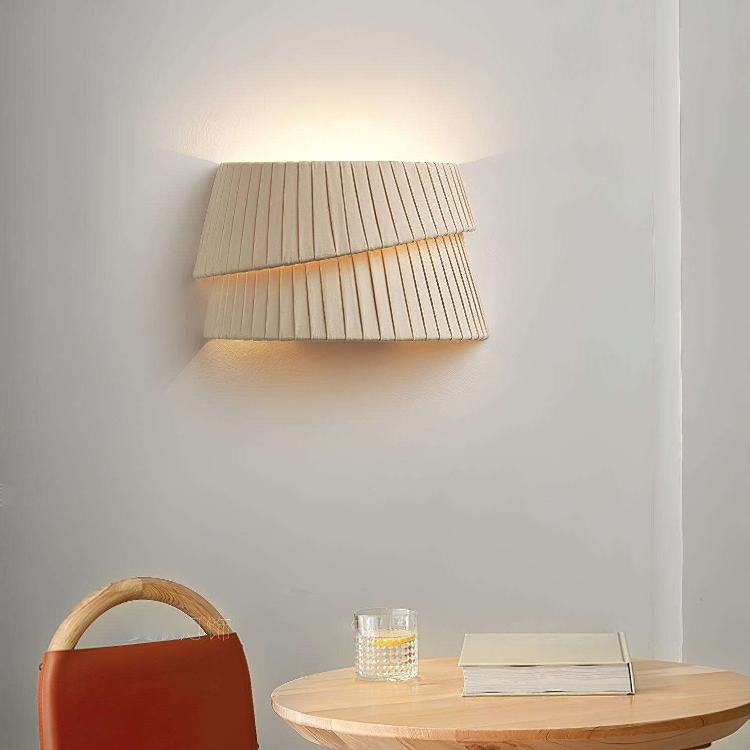 vela-twist-wall-lamp-anzaz--7