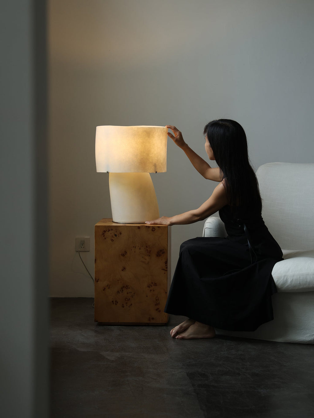 vellum-table-lamp-anzaz--59