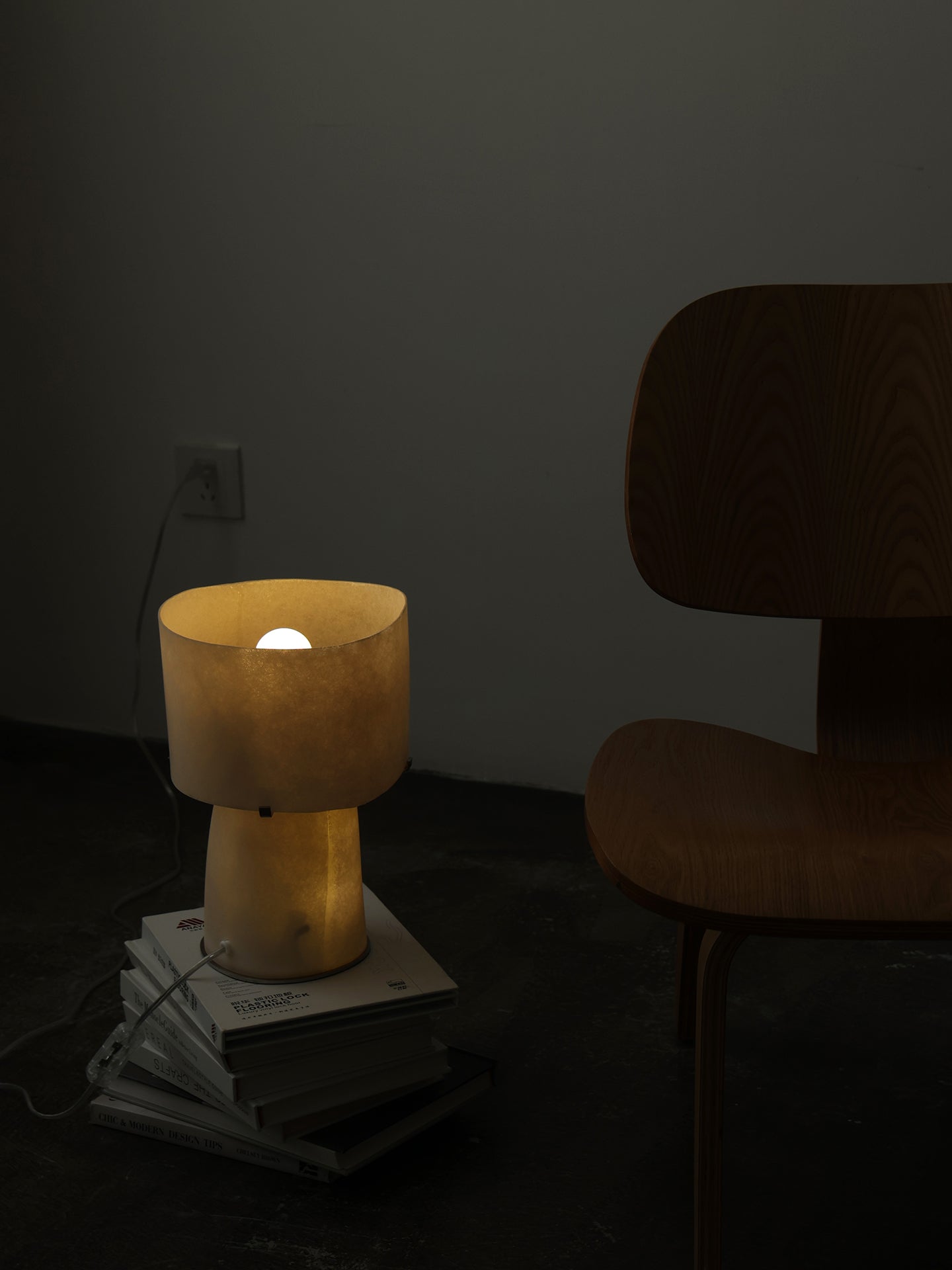 vellum-table-lamp-anzaz--38