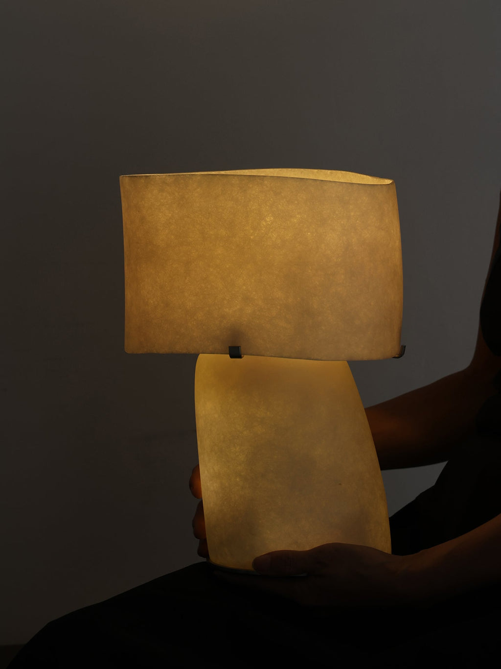 vellum-table-lamp-anzaz--13
