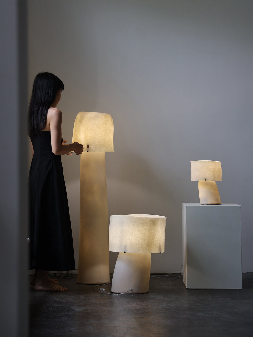 vellum-table-lamp-anzaz--16