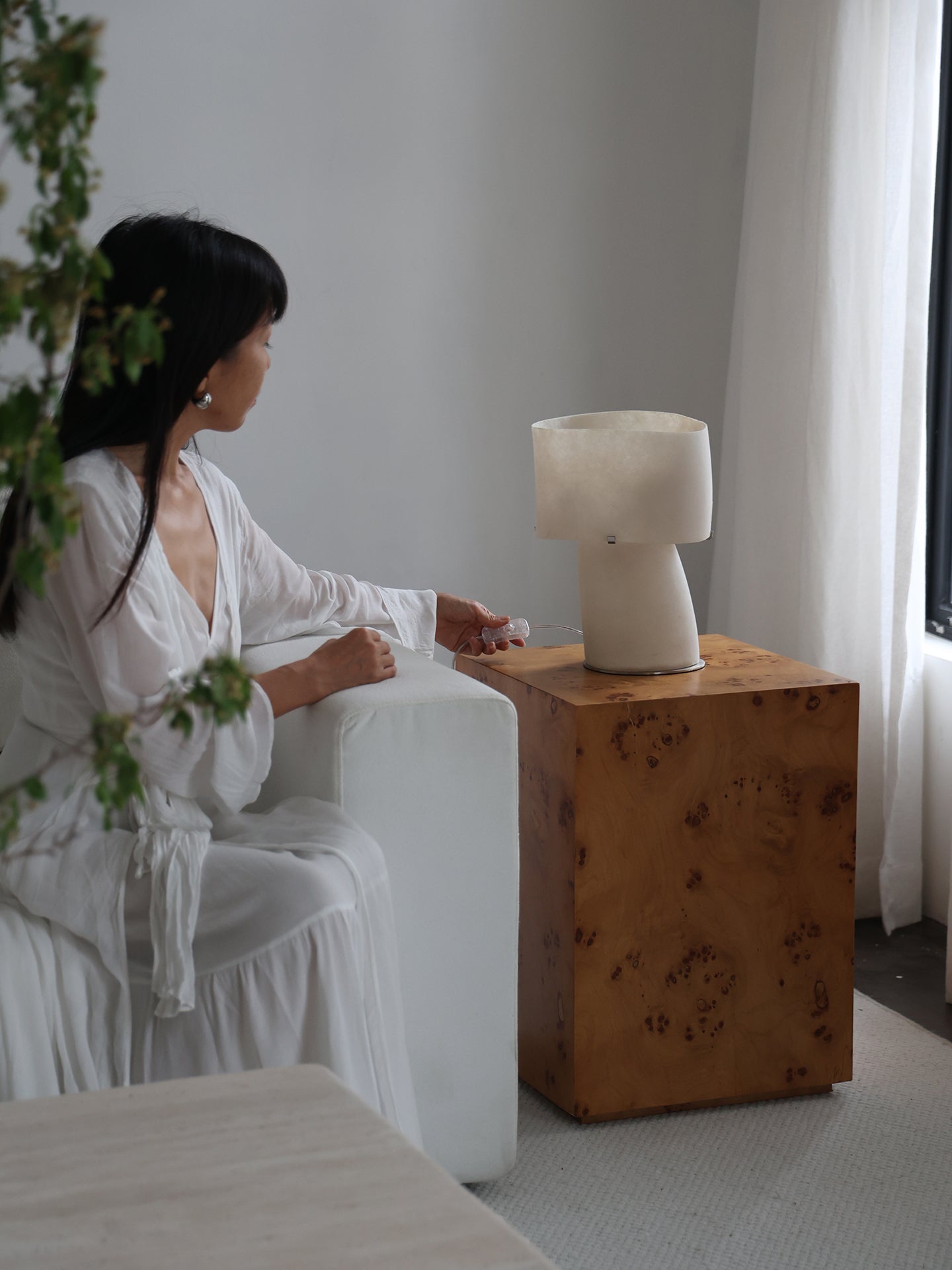 vellum-table-lamp-anzaz--20