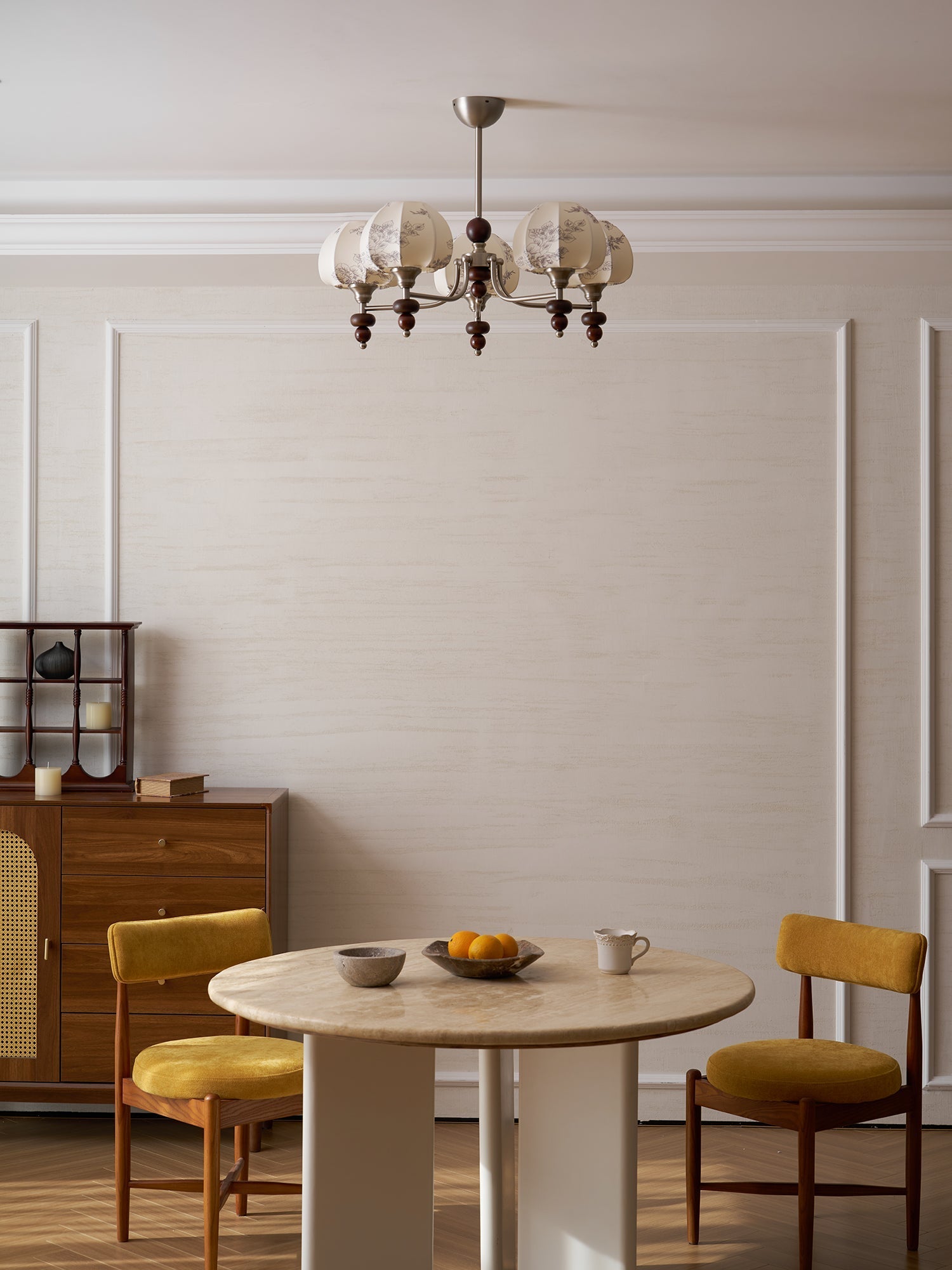velvet-petal-chandelier-anzaz--20