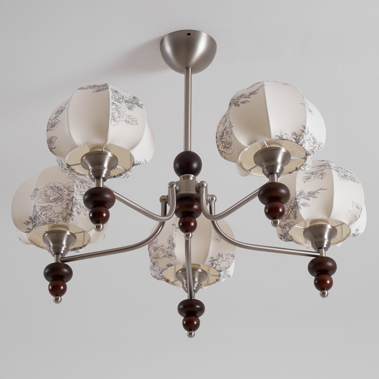 velvet-petal-chandelier-anzaz--24