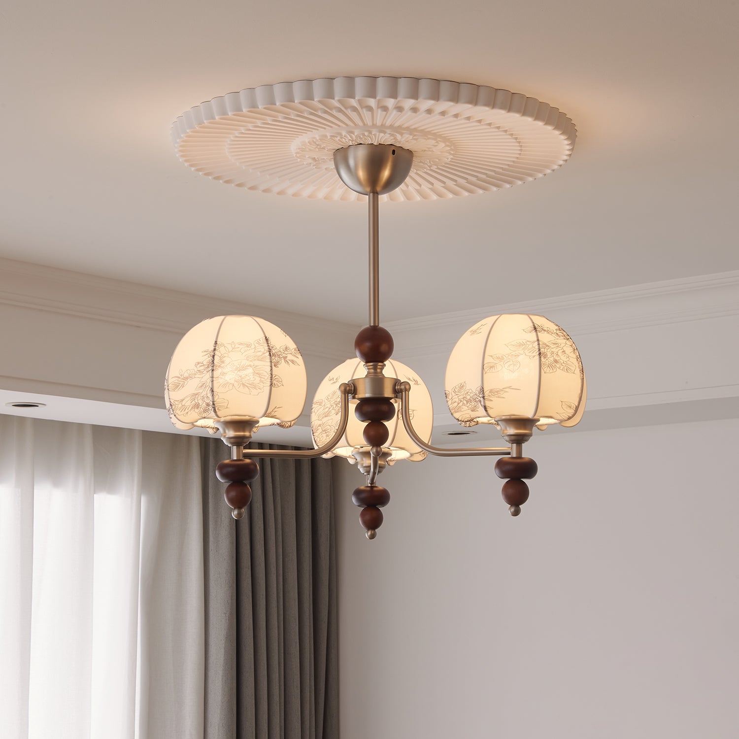 velvet-petal-chandelier-anzaz--4